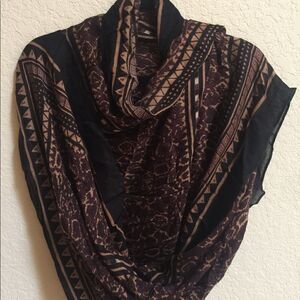 Beautiful Viscose Scarf / Wrap